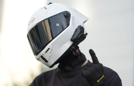 El auge del equipamiento inteligente para motocicletas: por qu&eacute; los auriculares Bluetooth para casco se est&aacute;n volviendo esenciales